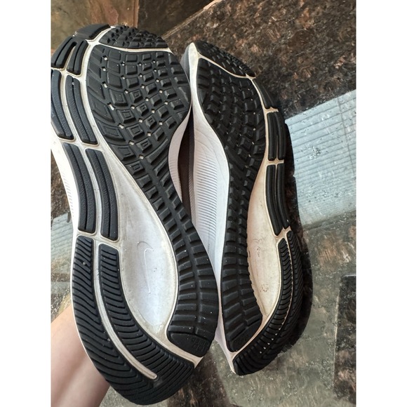 Nike Air Zoom Grey Pegasus 37 Women's Size 7.5 - Picture 5 of 7